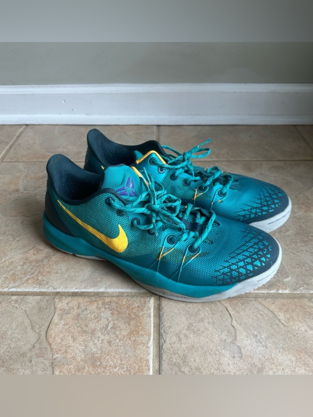 Nike Zoom Kobe Bryant Venomenon 4 2013 Low RARE 635578-302​